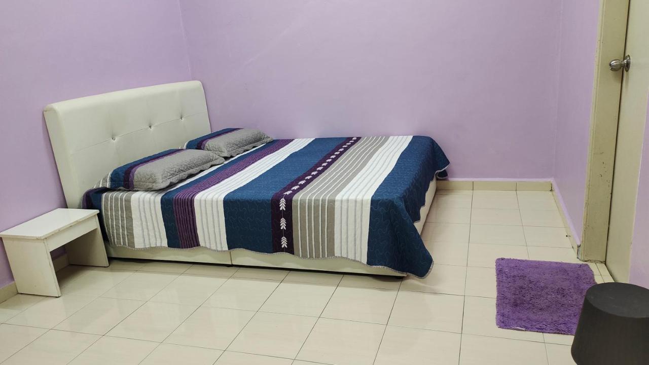 Muslim Dinaim Homestay Танджунґ-Малім Екстер'єр фото