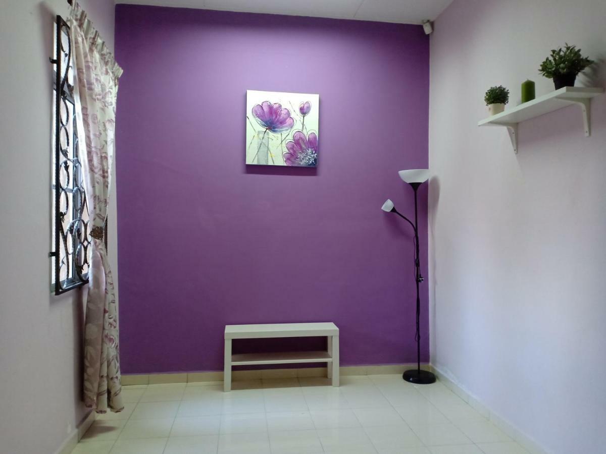 Muslim Dinaim Homestay Танджунґ-Малім Екстер'єр фото